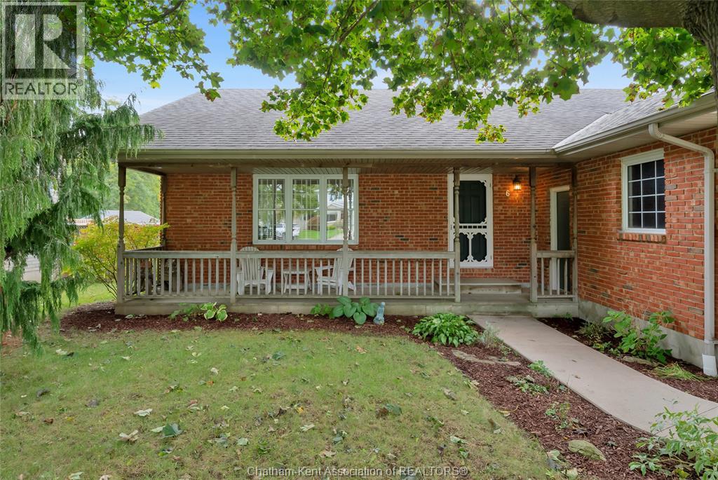 6 James STREET - Image 3