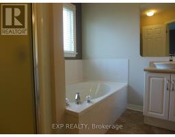 117 Thornbury Crescent, Ottawa, ON K2G6J1 Photo 21