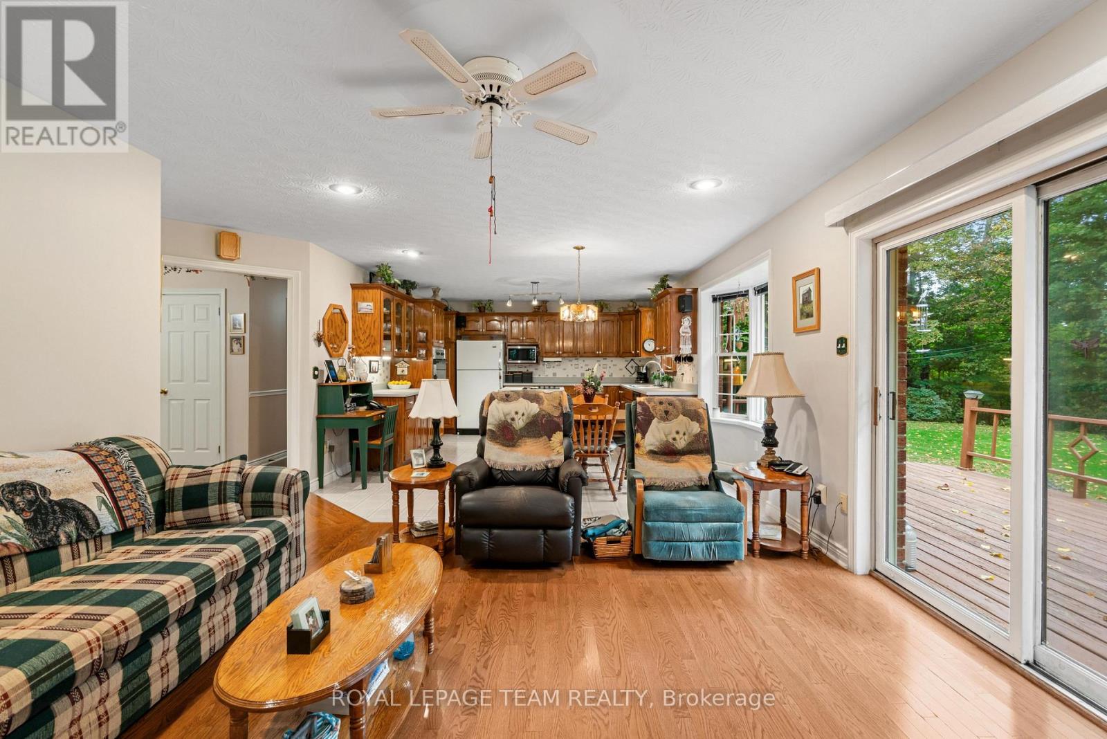 8036 MARIONVILLE ROAD - Image 18