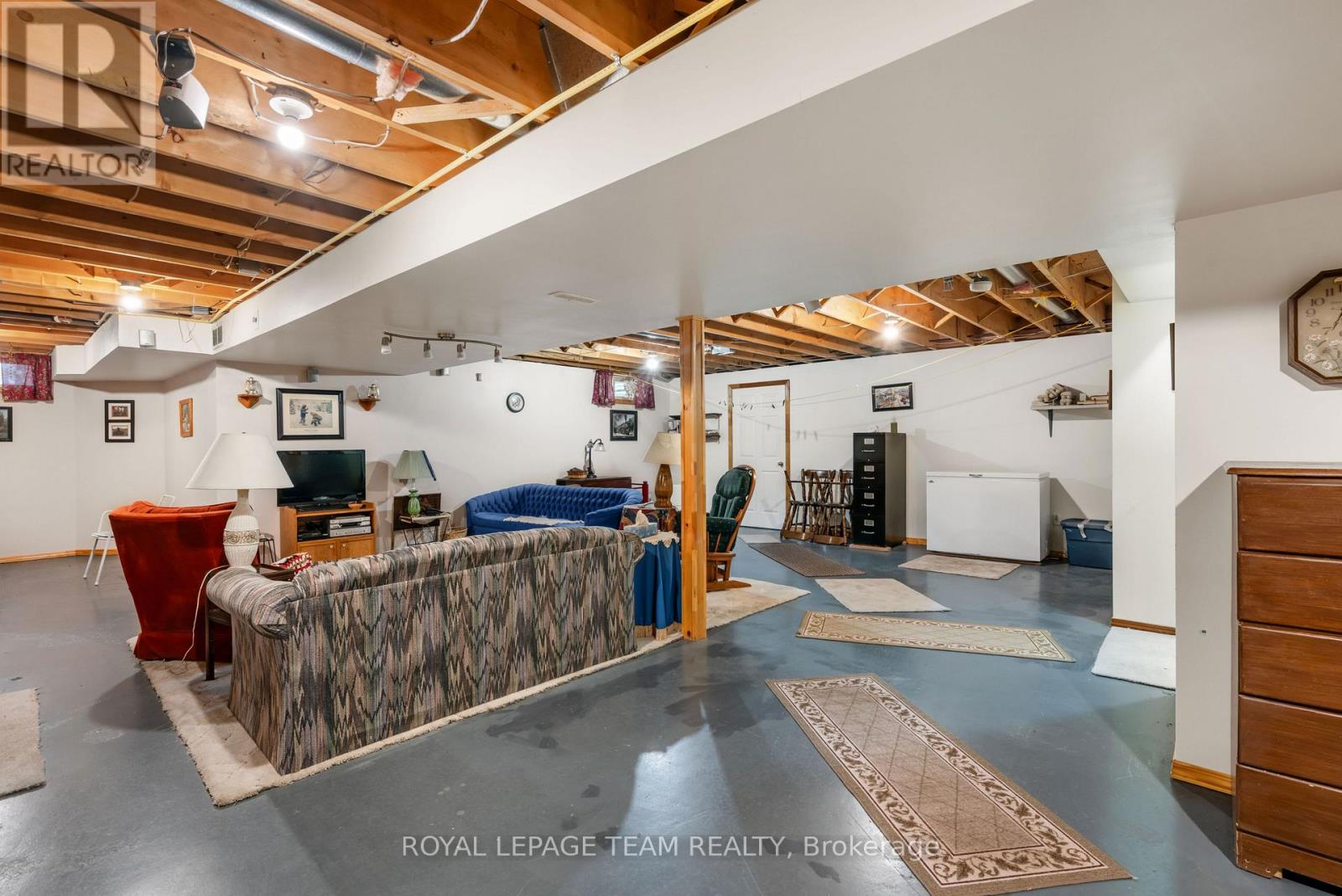 8036 MARIONVILLE ROAD - Image 30