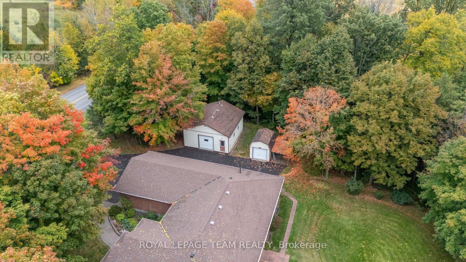 8036 MARIONVILLE ROAD - Image 39