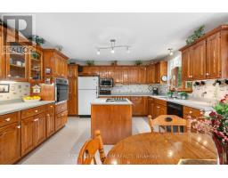 Kitchen - 8036 Marionville Road, North Dundas, ON K0C2K0 Photo 11