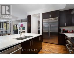 Pantry - 847 Walkley Road, Ottawa, ON K1V6R6 Photo 11