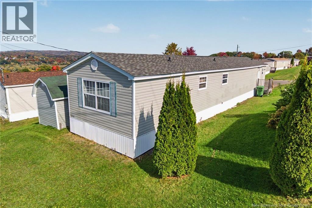 15 Senator Drive - Image 41
