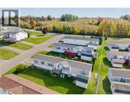 15 Senator Drive, photo 5