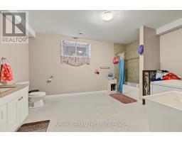 373 First Avenue E, North Bay, ON P1B1K2 Photo 41