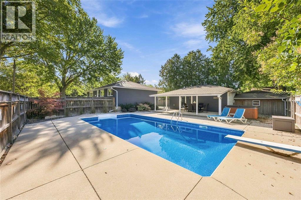 957 KENSINGTON BOULEVARD - Image 27