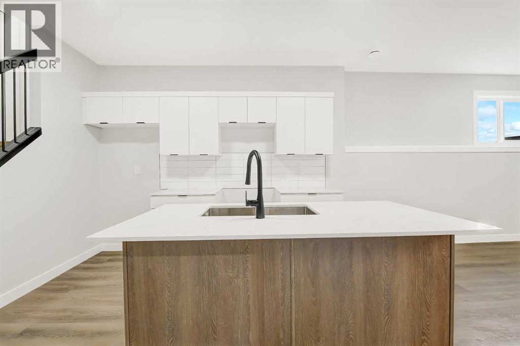 8734 83 Avenue - 37