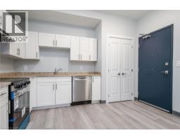 10 Queen Street Unit# 203, St  Thomas, ON N5R3H8 Photo 8