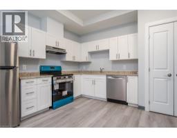 10 Queen Street Unit# 203, St  Thomas, ON N5R3H8 Photo 9