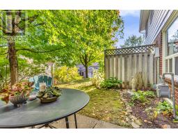 Bedroom - 52 - 16 Hadati Road, Guelph, ON N1E6M2 Photo 9