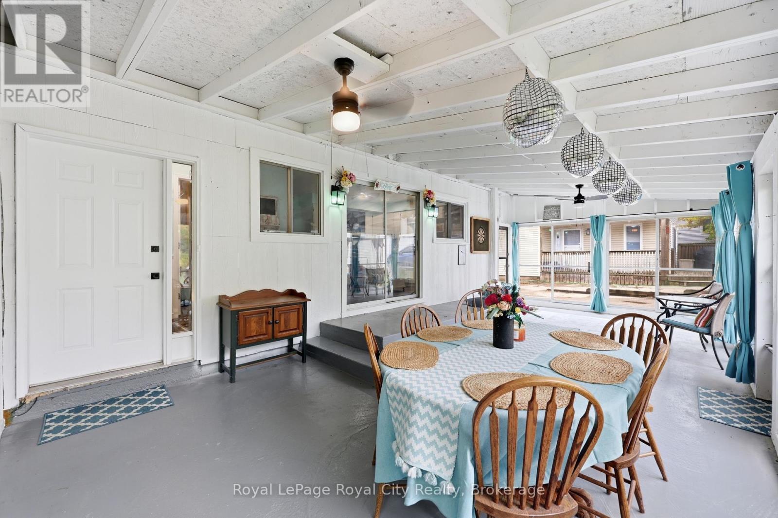 22 HILL AVENUE - 33