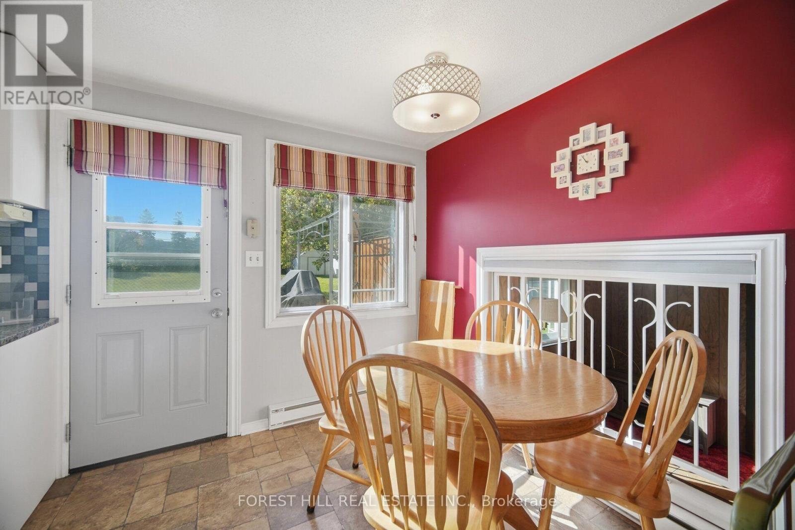 33 Rice Drive, King, ON photo 11