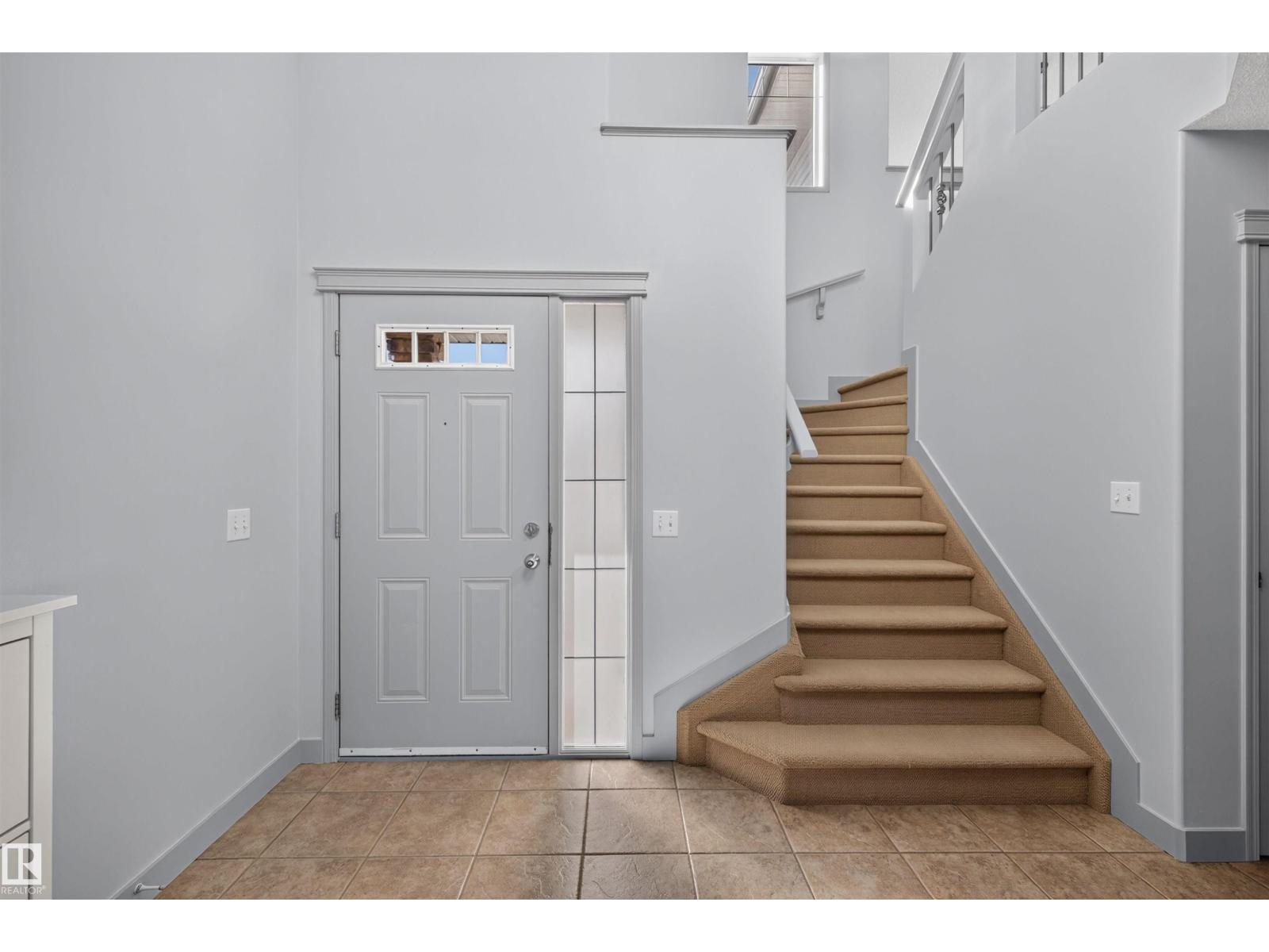 6116 8 AV SW - Image 23