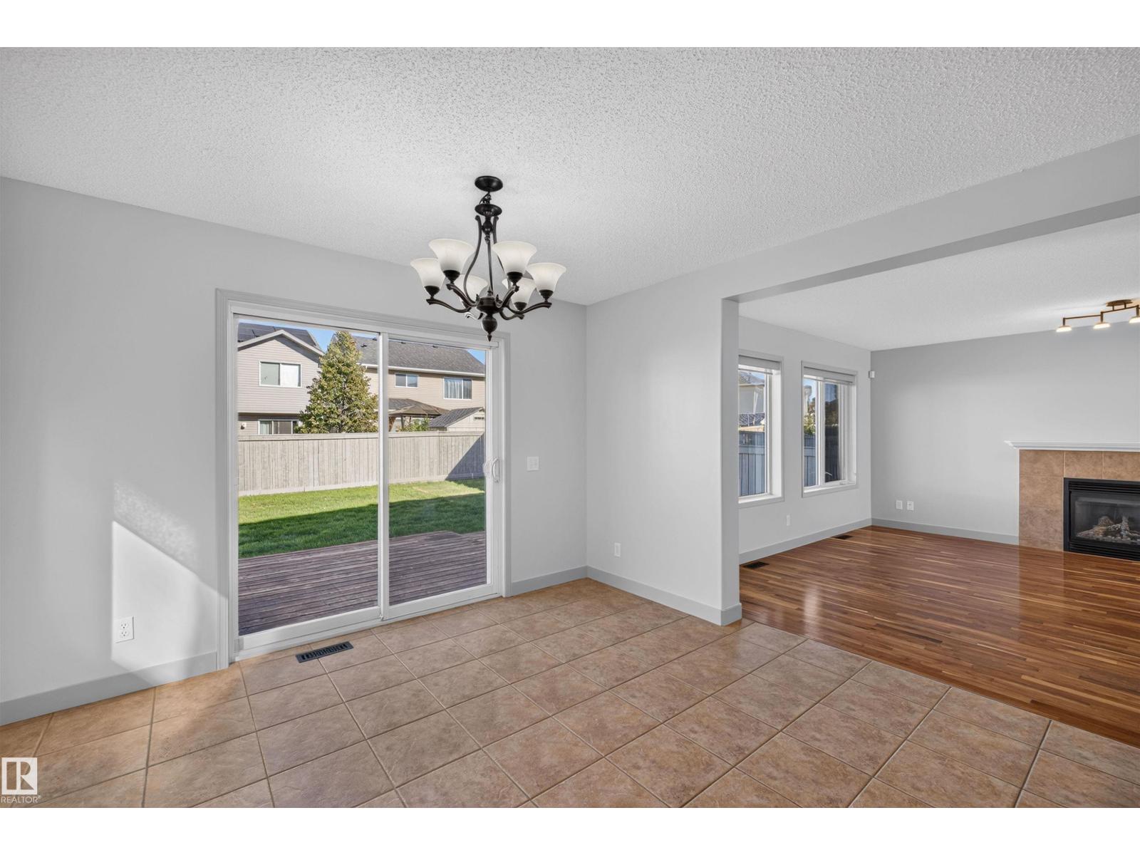 6116 8 AV SW - Image 29