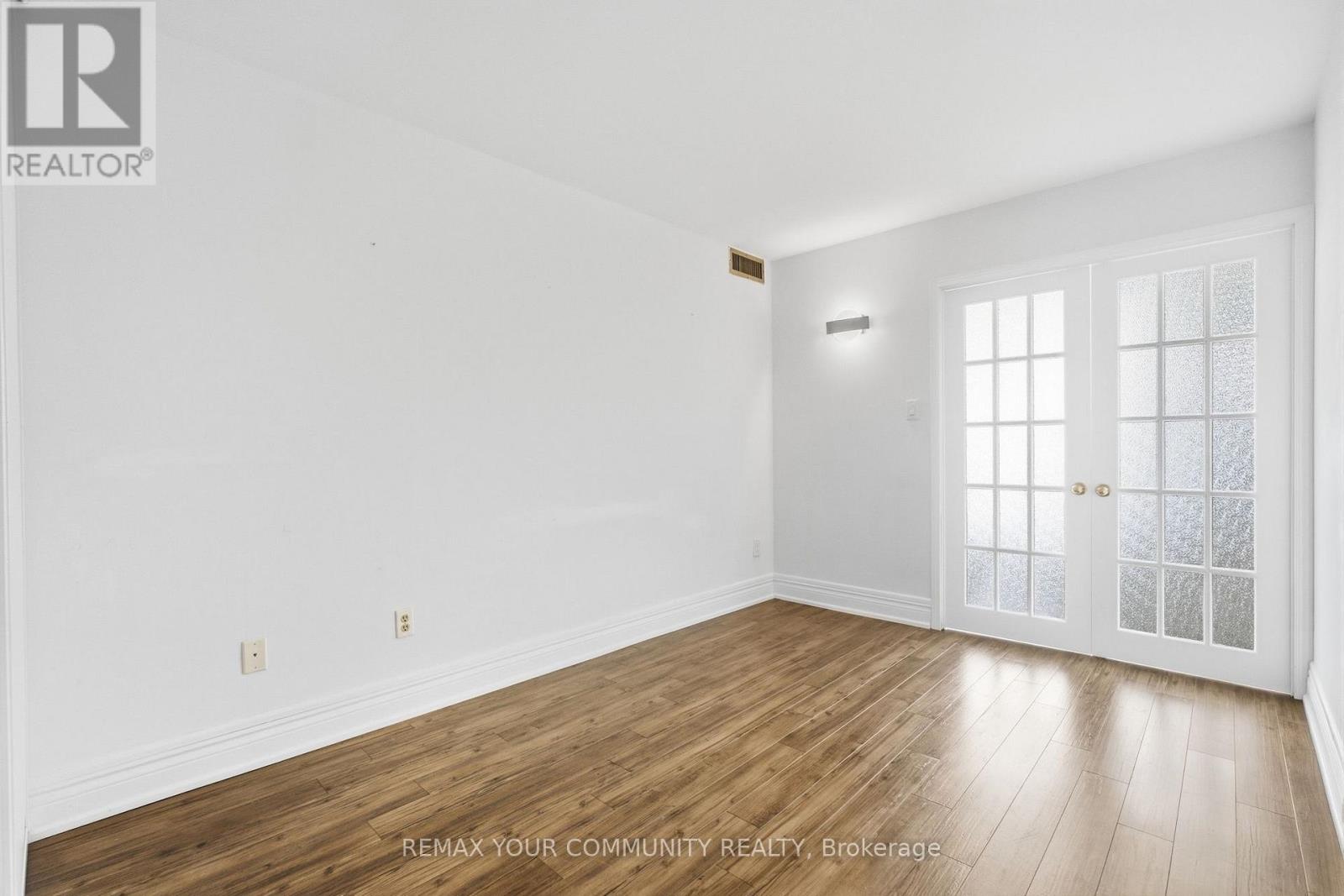 20 Harding Boulevard — photo 27