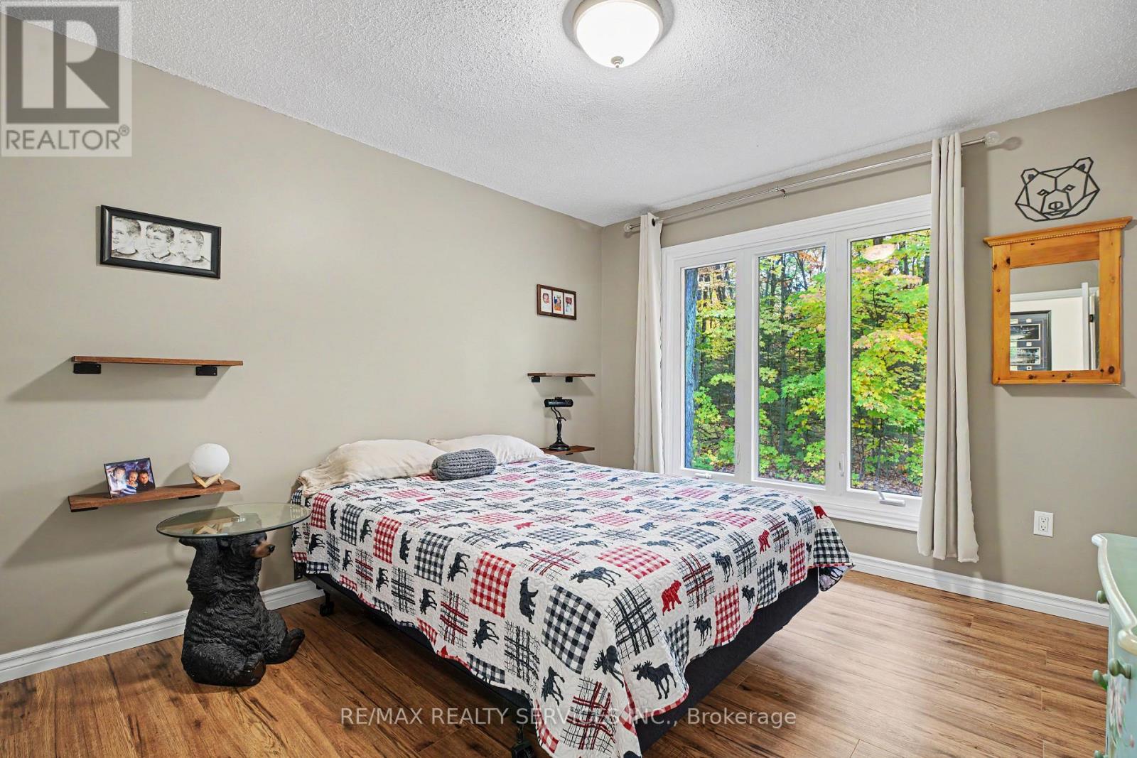 553 HOMELAND DRIVE - 21