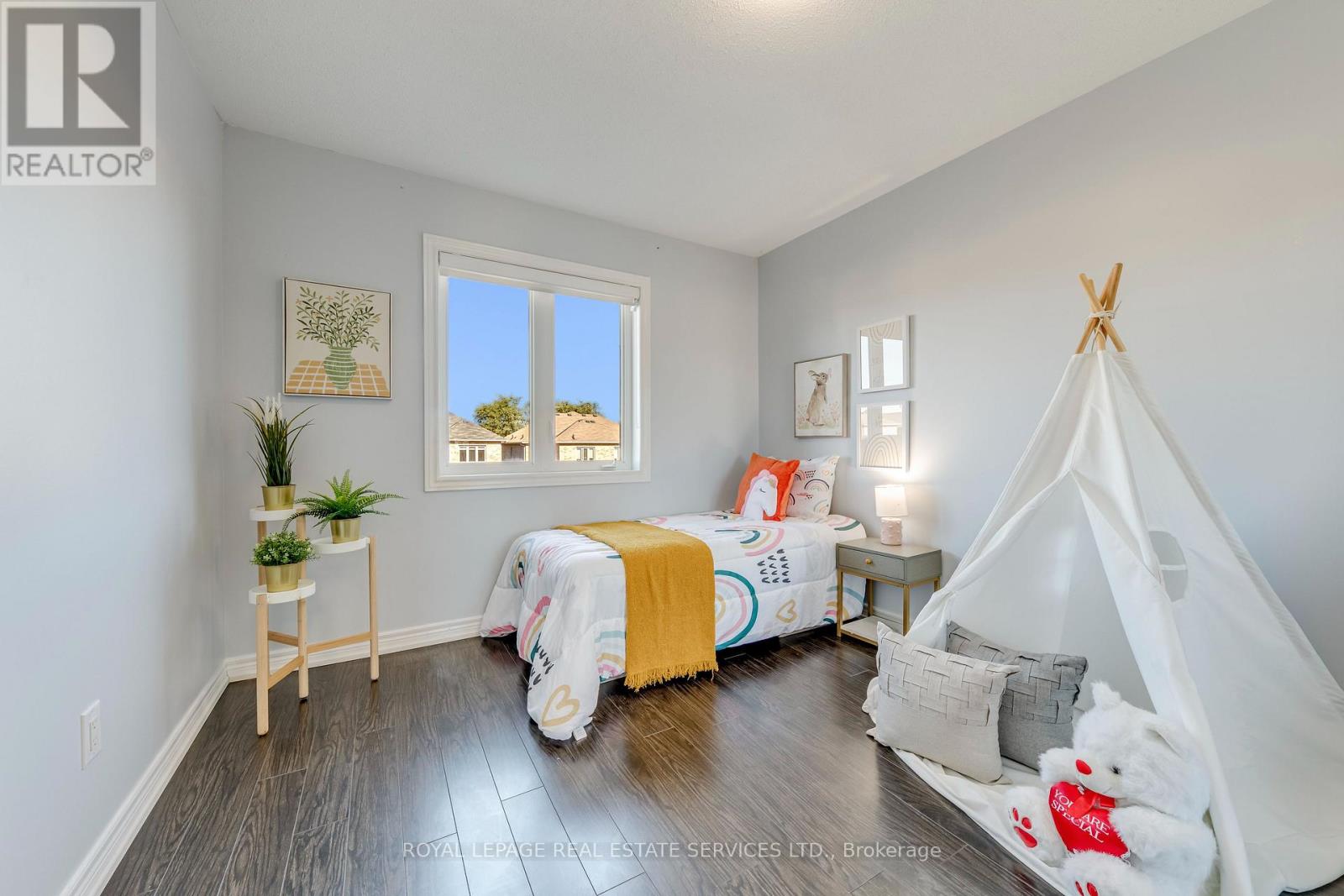 3117 NEYAGAWA BOULEVARD - 37