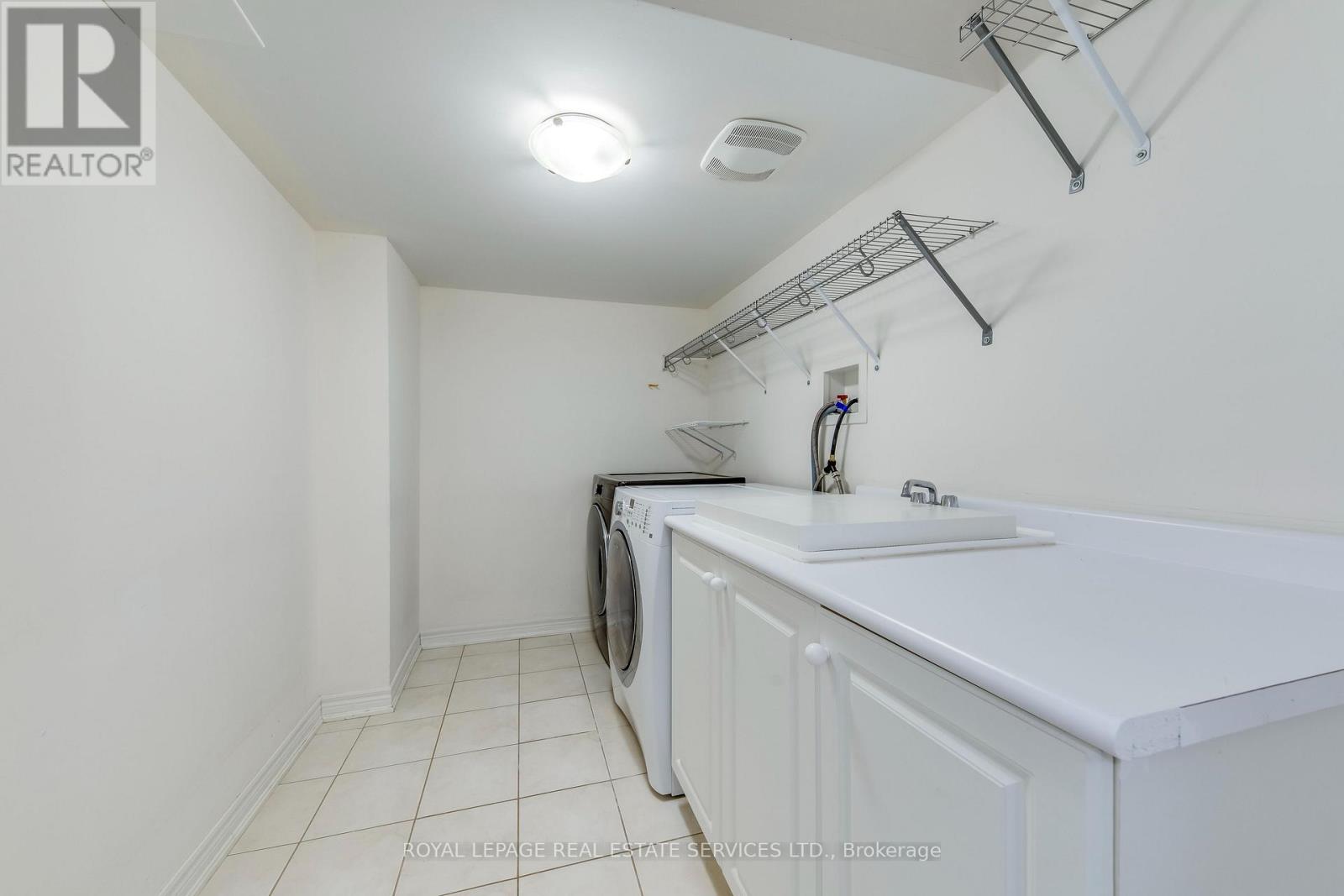 3117 Neyagawa Boulevard, Oakville, ON photo 45