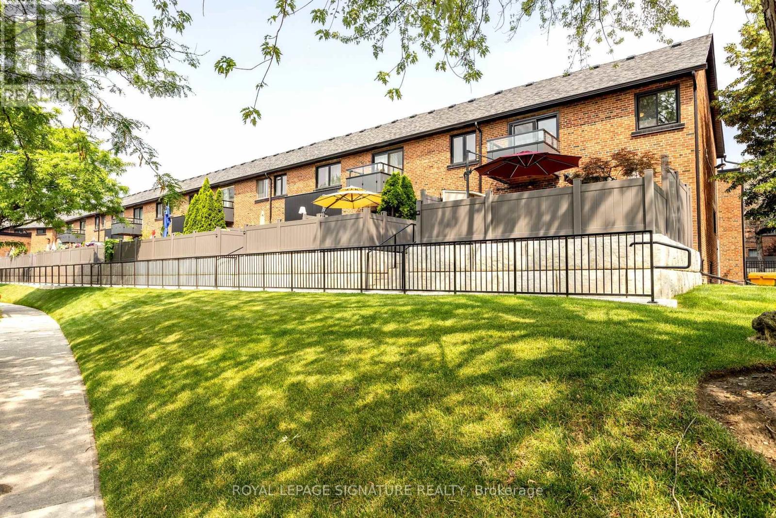 44- 51 Broadfield Drive, Toronto, ON photo 5