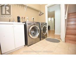 521 Navigator Drive, Mississauga, ON L5W1P5 Photo 43