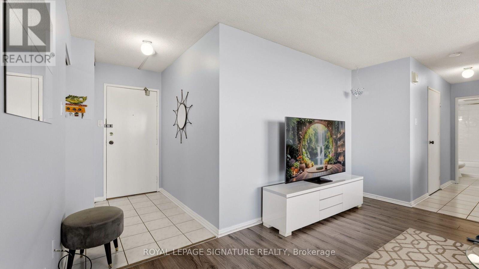 1805- 4 Kings Cross Road, Brampton, ON photo 10