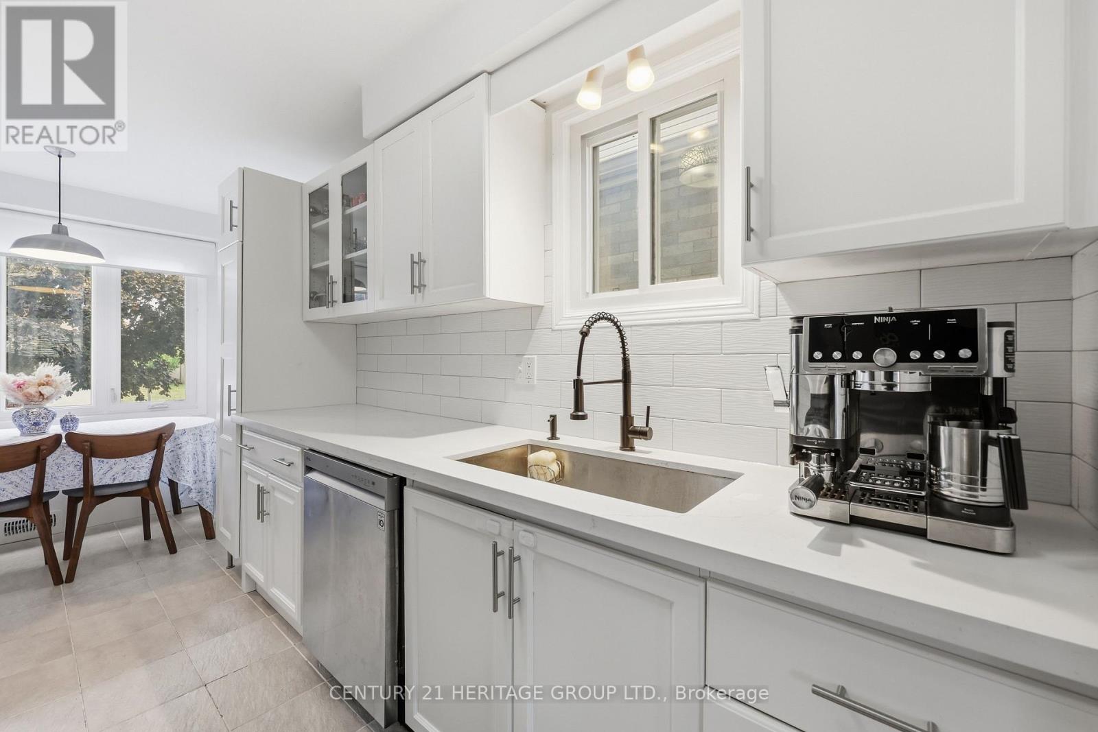 467 Templemead Drive, Hamilton, ON photo 11
