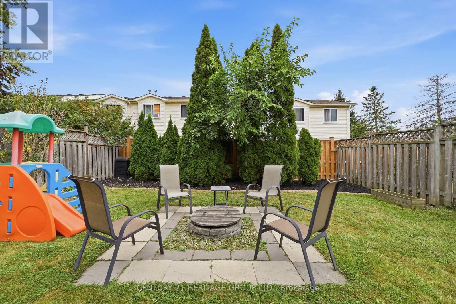 467 TEMPLEMEAD DRIVE - 36