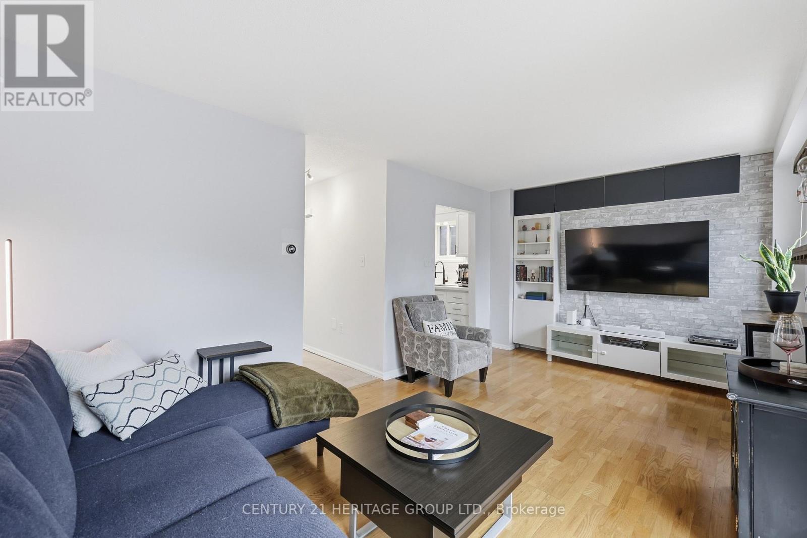467 Templemead Drive, Hamilton, ON photo 7