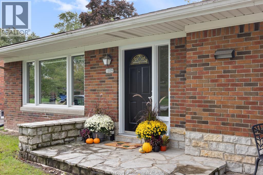 1109 Parkview AVENUE - 28