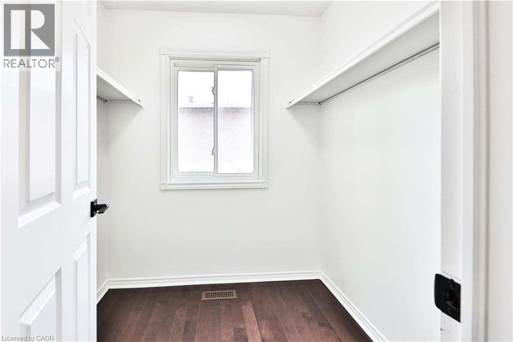 4635 Regents Terrace — photo 21