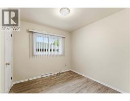 4 Regina Avenue, St  Catharines, ON L2M3G6 Photo 14