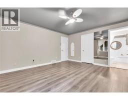 Kitchen - 11568 Aldridge, Windsor, ON N8P1L6 Photo 9