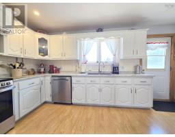 9 Patterson Street, Amherst, NS B4H1G6 Photo 16
