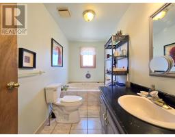 9 Patterson Street, Amherst, NS B4H1G6 Photo 20