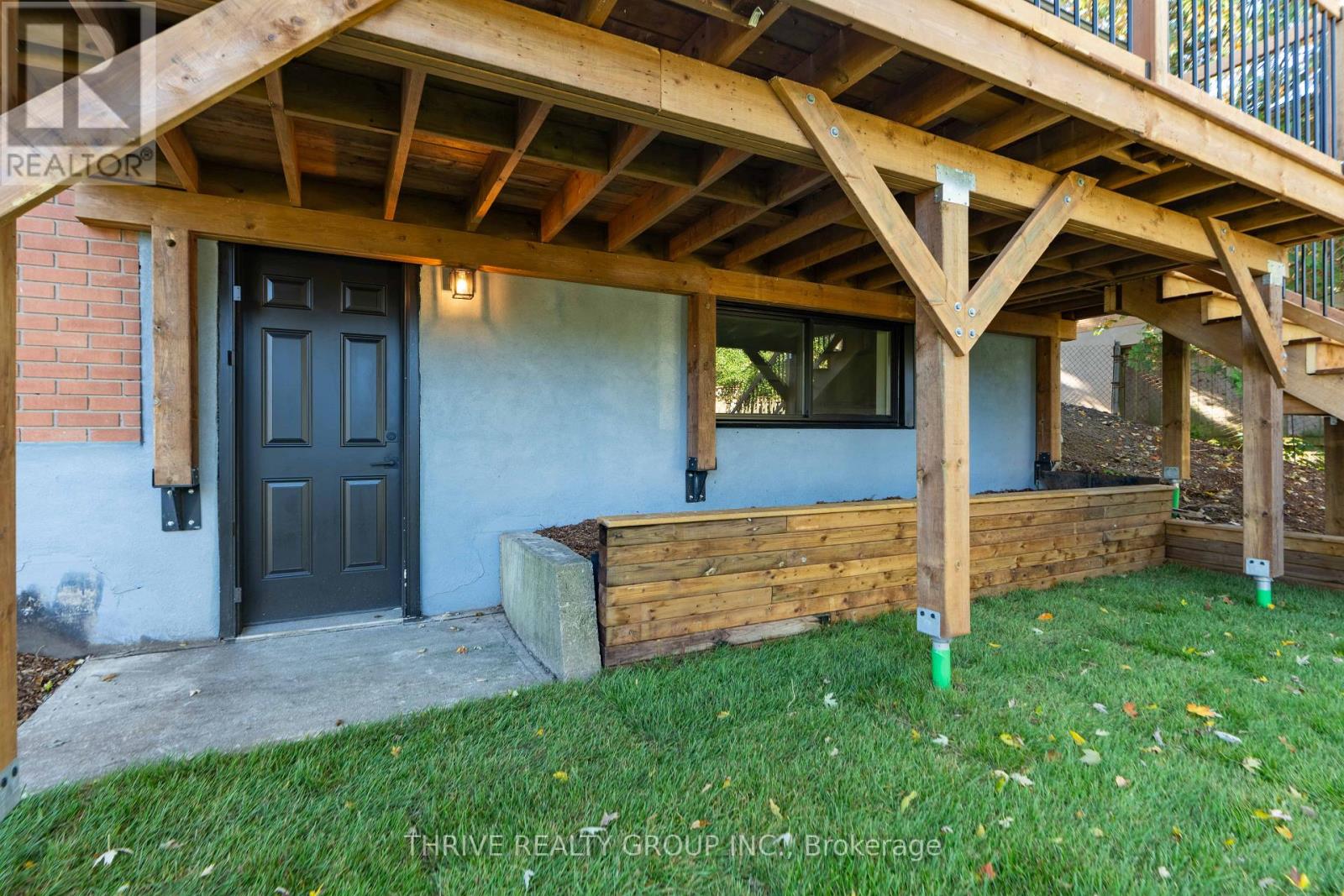 139 DEER PARK CIRCLE - 35