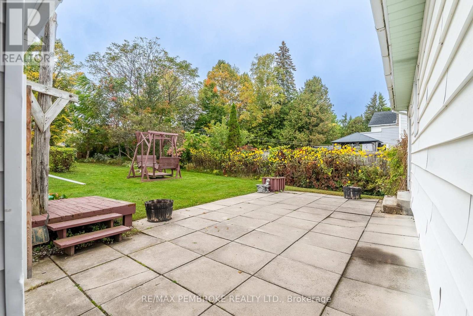 624 HAMILTON STREET W - 5