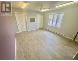 530 Main Street thumbnail 16