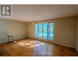 26 Crofton Road, Ottawa, ON K2G0N3 Photo 24