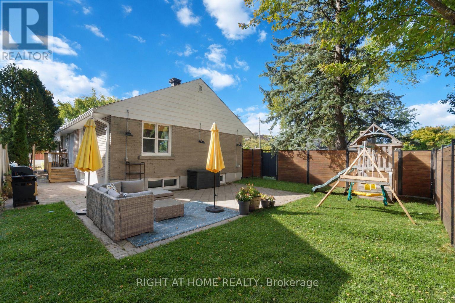 2045 SAVILLE ROW - Image 28