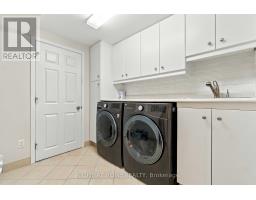 2045 Saville Row, Ottawa, ON K2A1A4 Photo 25