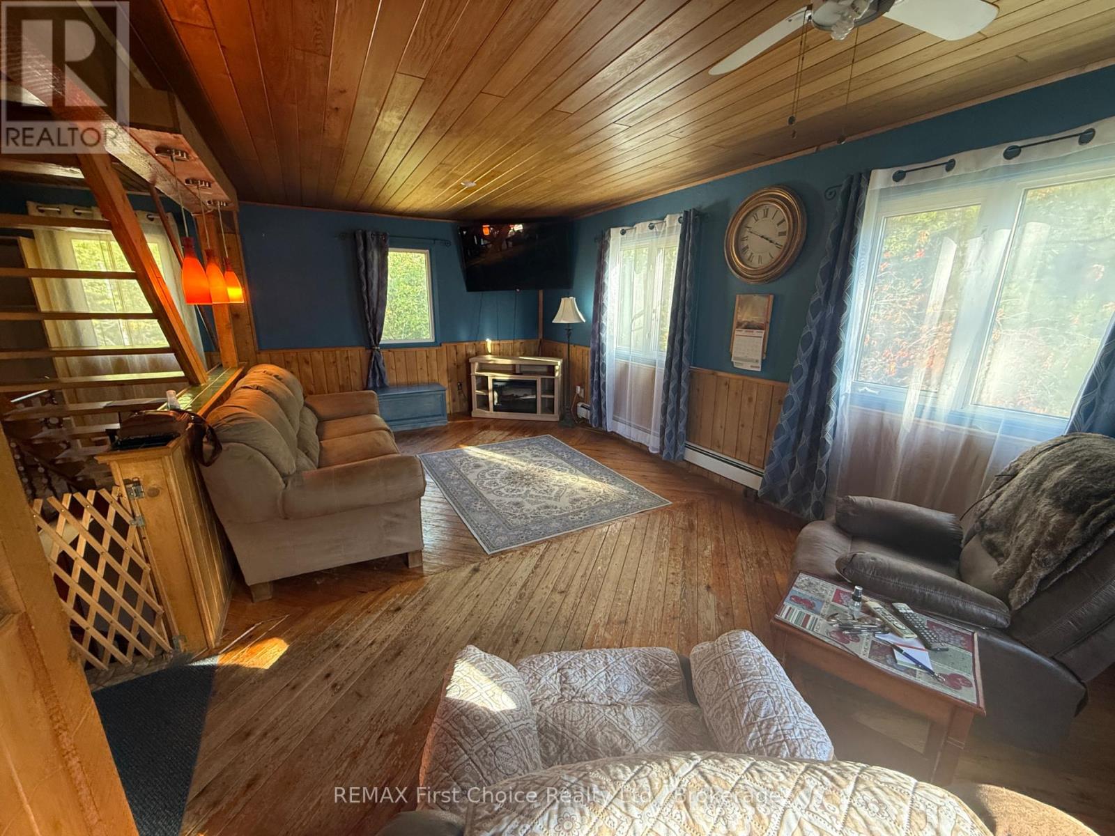 1256 TOWNLINE ROAD - 13