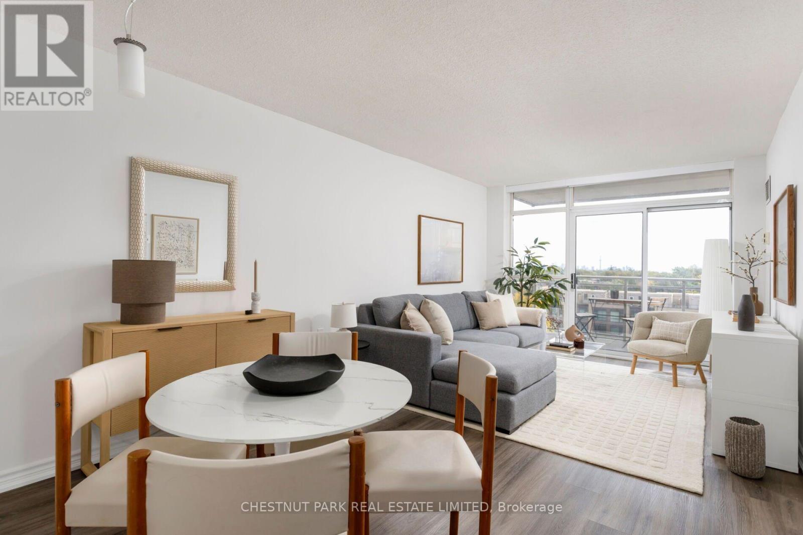 704- 650 Lawrence Avenue, Toronto, ON photo 2