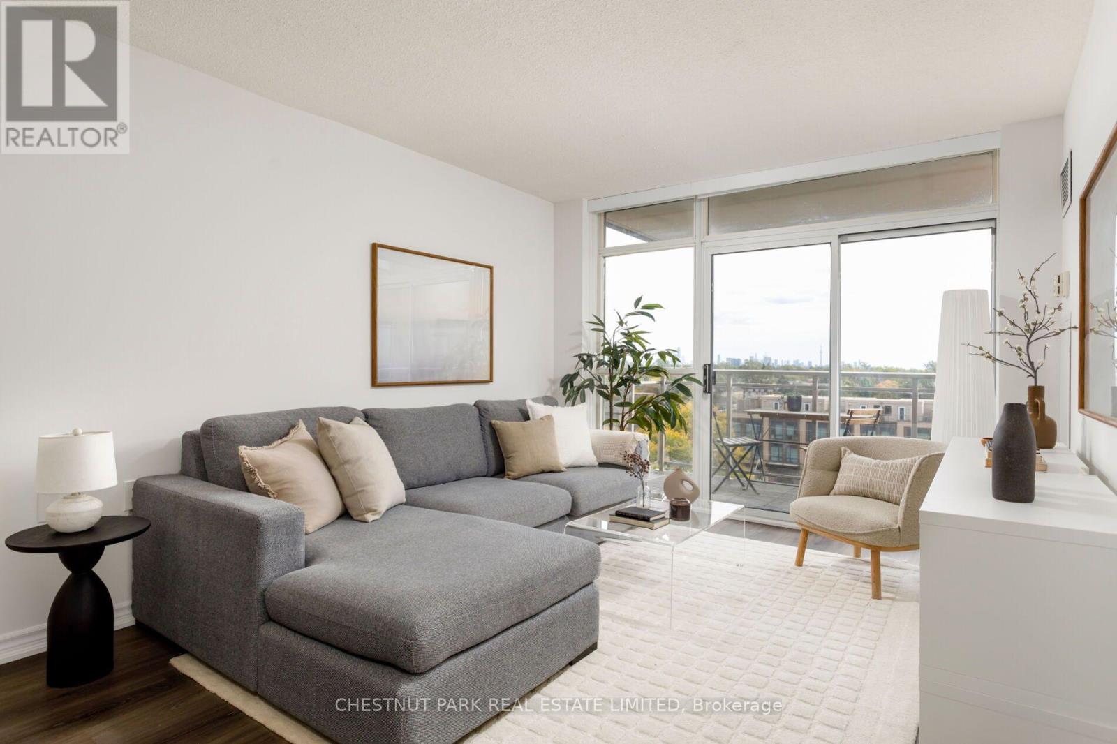 704- 650 Lawrence Avenue, Toronto, ON photo 4