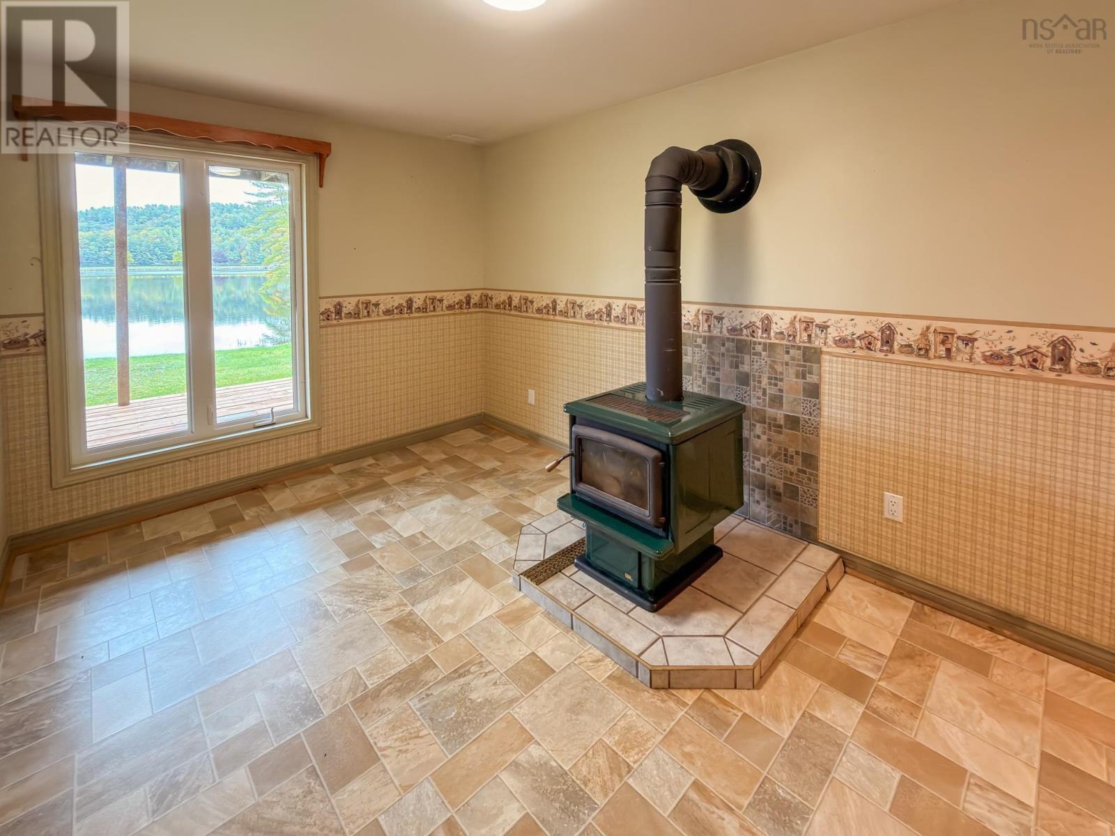 15 River Lane - Image 30