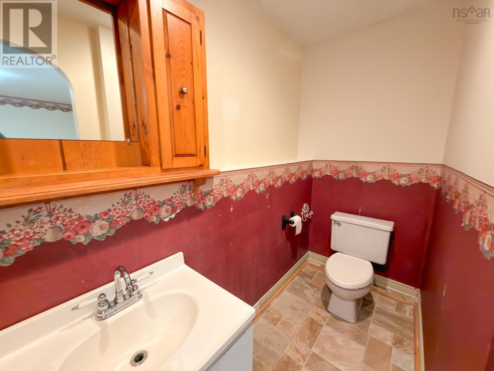 15 River Lane - Image 33