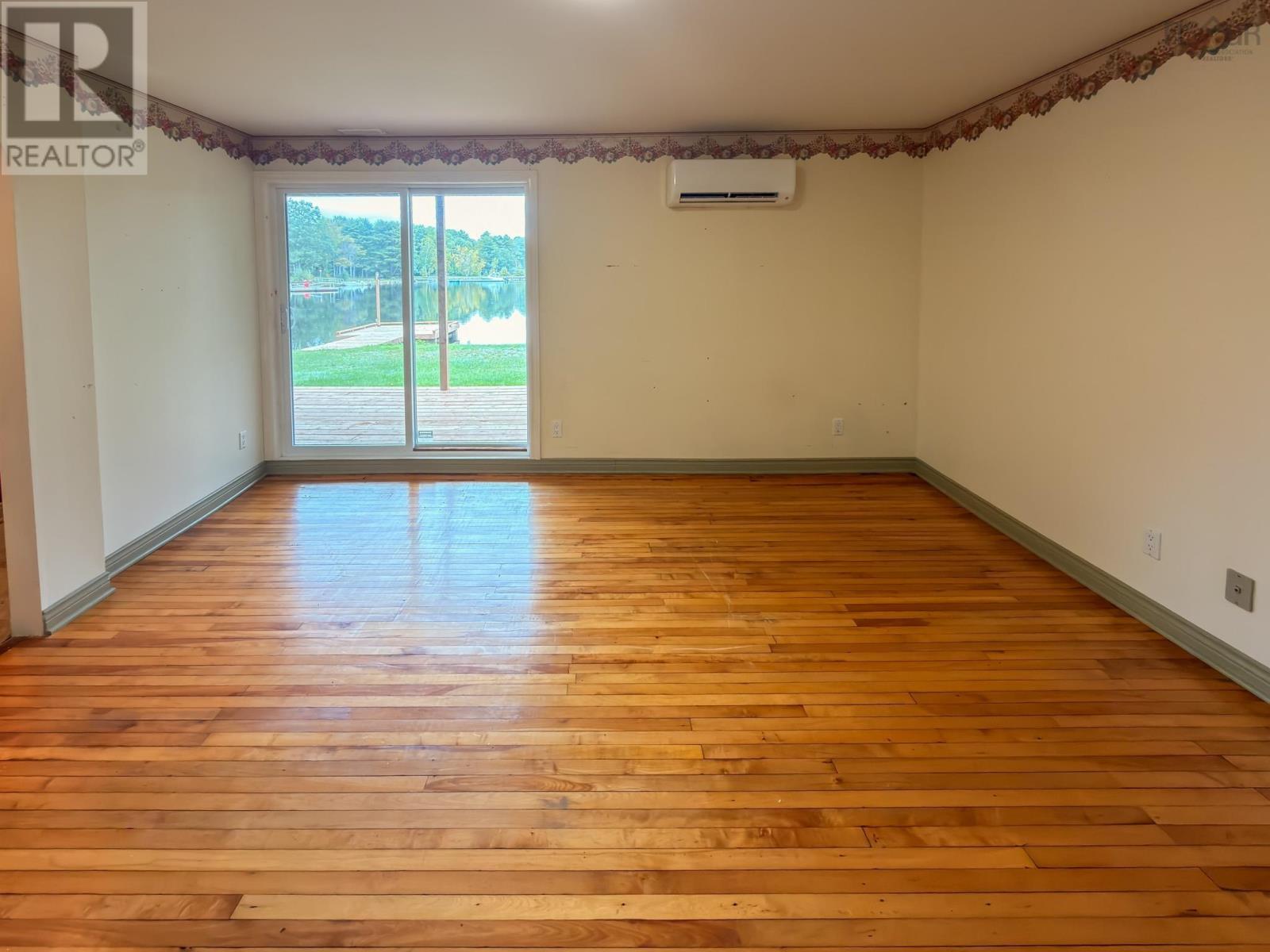 15 River Lane - Image 32