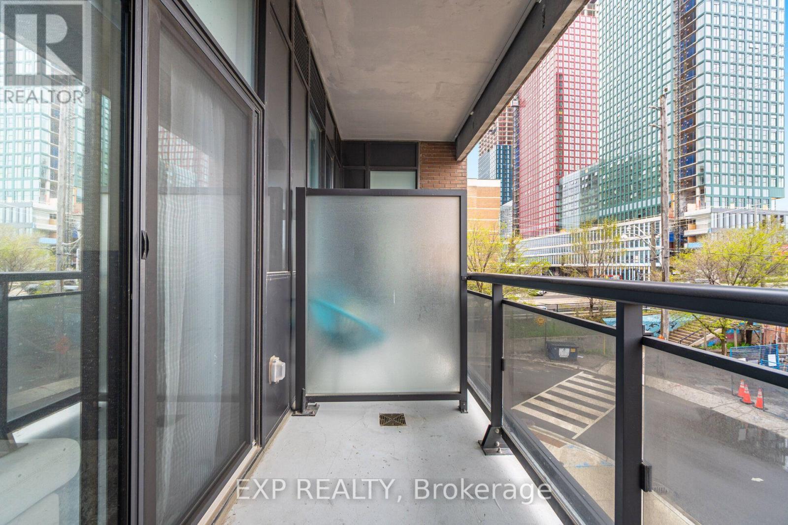 10- 286 Main Street, Toronto, ON photo 16
