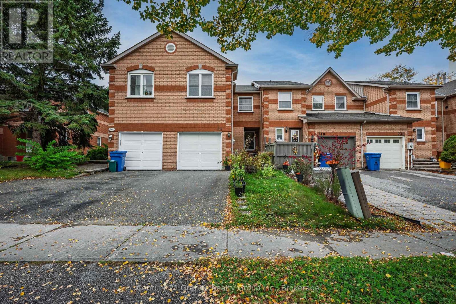 742 SHANAHAN BOULEVARD - 6