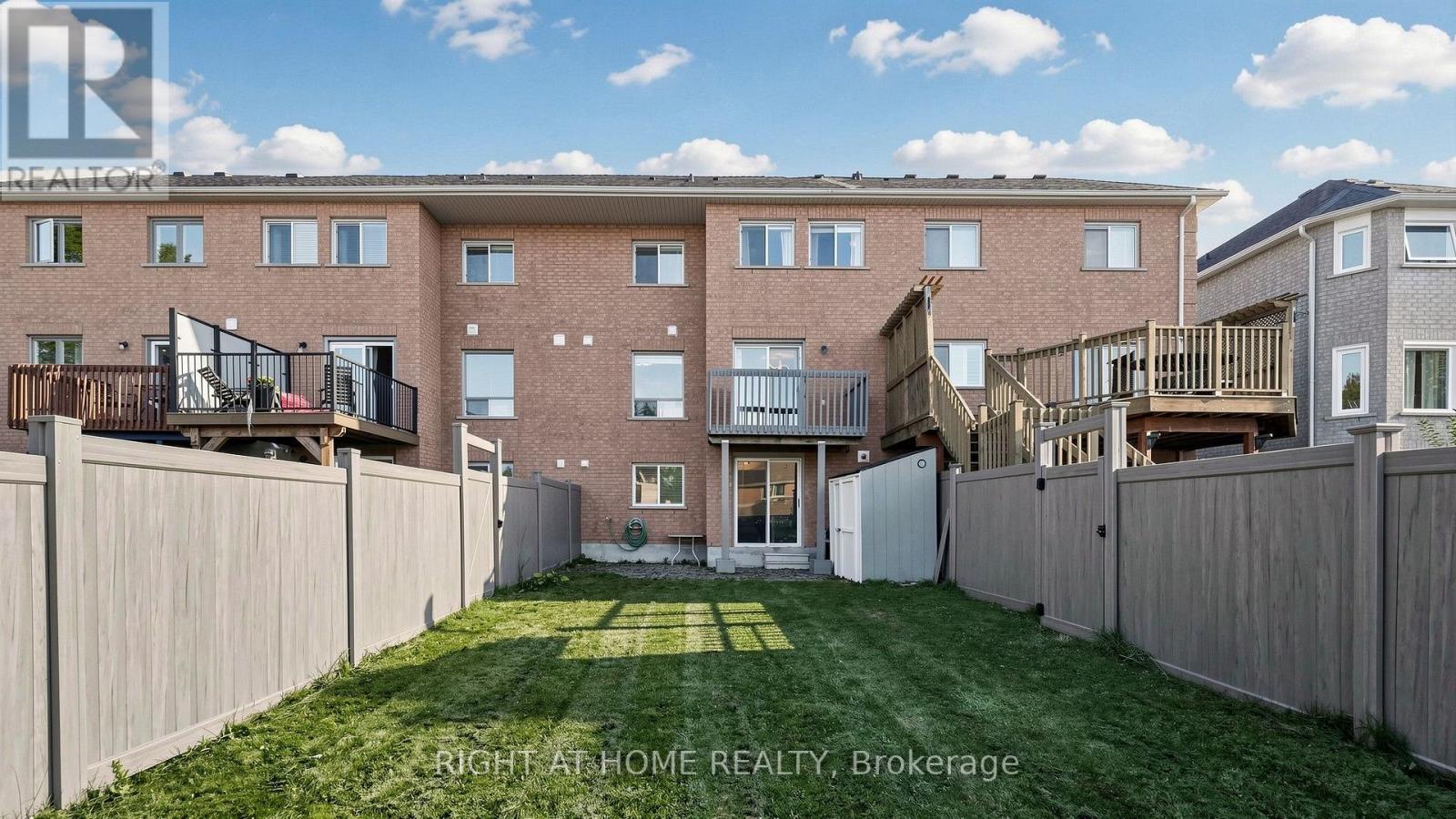 87 PRIMEAU DRIVE - 27